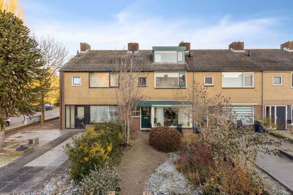 Woning Alberdingk Thijmlaan 57 Harderwijk