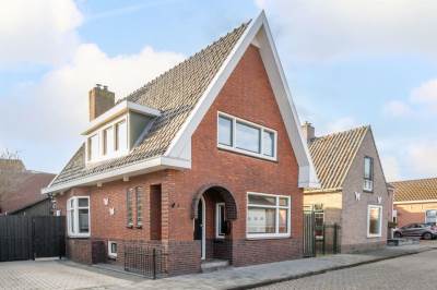 Woning Oosterparallelstraat 4 Stadskanaal
