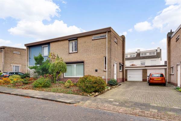 Woning Lindenlaan 16 Bunde