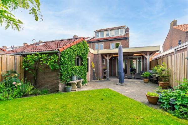 Woning Broekseweg 28 Ameide