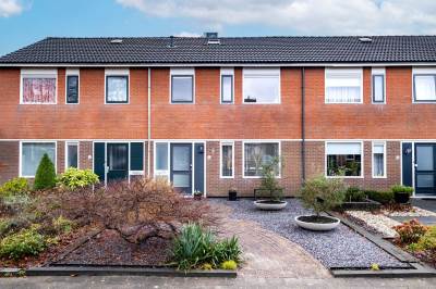 Woning Molenerf 42 Buitenpost