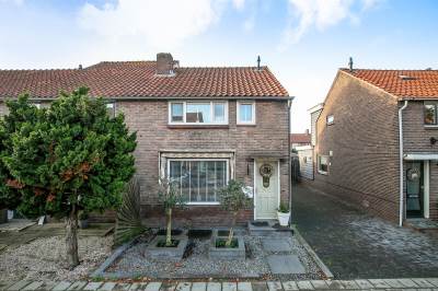 Woning Piet Heinstraat 36 Oud-Beijerland