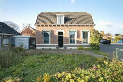 Woning Raadhuisstraat 12 Zuidland