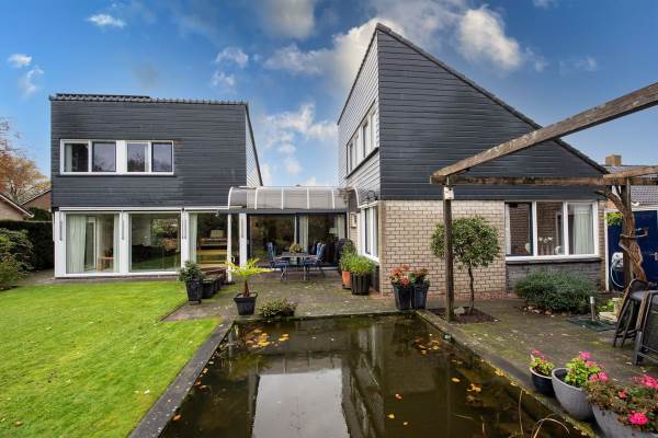 Woning Mr. G. Vixseboxsestraat 12 Holten