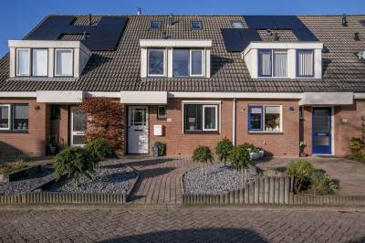 Woning Azaleastraat 59 Stellendam