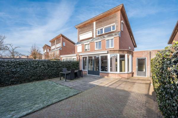 Woning Elsbeen van Baerlestraat 5 Helmond