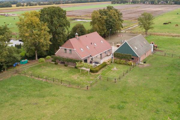 Woning Markeweg 4 Veeningen