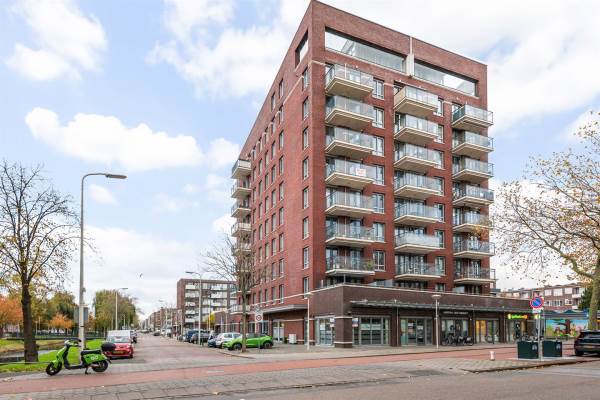 Woning Ambachtsgaarde 326 Den Haag