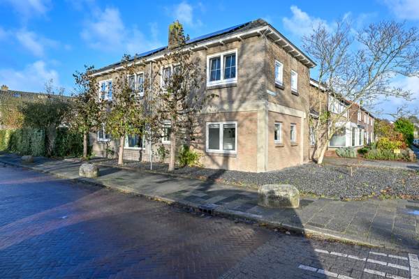 Woning Karel Doormanstraat 45 Alphen aan den Rijn
