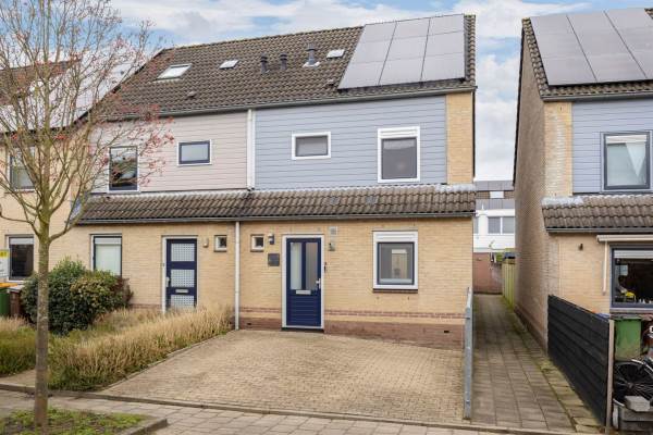 Woning Lucretia van Merkenlaan 60 Veenendaal