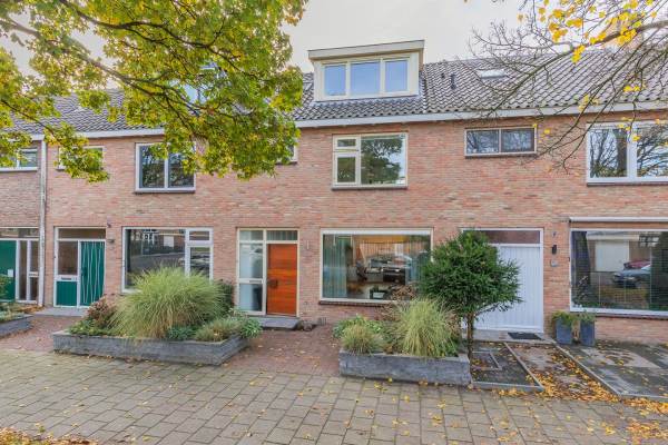 Woning van der Ploegstraat 37 Heemskerk
