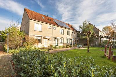 Woning Esdoornlaan 1 Hillegom