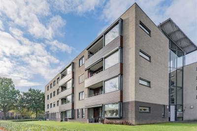 Woning Van der Zaaghof 10 Nijkerk