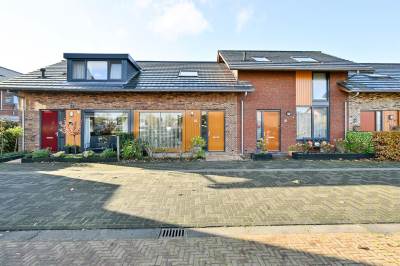 Woning Zwanebloem 70 Alphen aan den Rijn