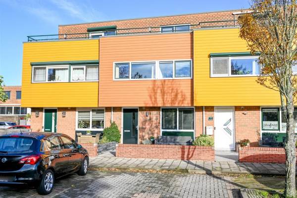 Woning L. Zocherplantsoen 61 Velserbroek