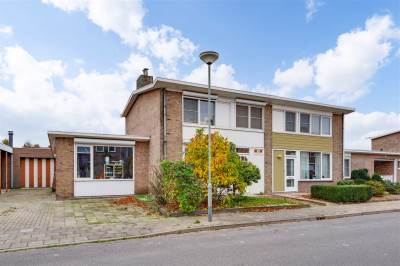 Woning Pastoor Vullersstraat 26 Ospel