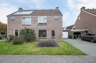 Woning Keurnotenlaan 44 Rolde