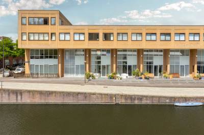 Woning Willy Mullenskade 33 + 2pp Amsterdam