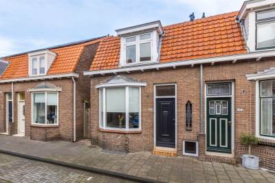 Woning Admiraal de Ruyterstraat 38 Sliedrecht
