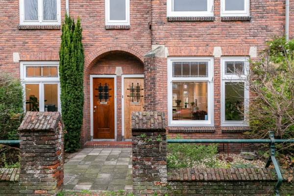 Woning Zeemanlaan 12 Leiden