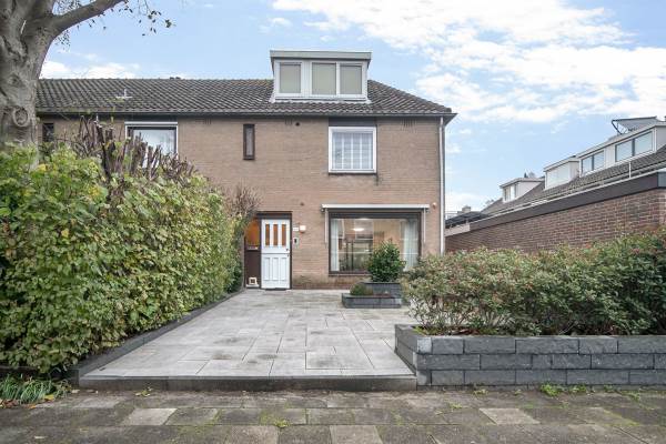 Woning Straat van Makassar 47 Amstelveen