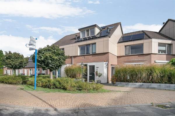 Woning Hofmark 228 Almere