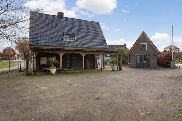 Woning Eerbeekseweg 146 Loenen