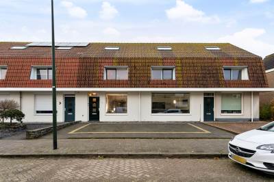 Woning Bloemenlaan 85 Sint-Maartensdijk