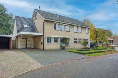Woning Meidoornlaan 11 Vroomshoop