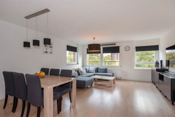 Woning Vriezenveenstraat 96 Den Haag