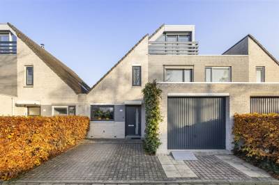 Woning Van Doesburg-erf 43 Dordrecht