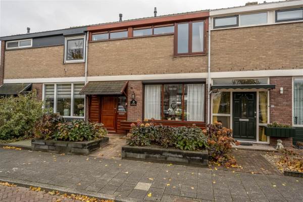 Woning Vezelstraat 5 's-Gravendeel