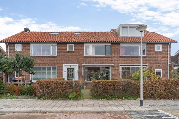 Woning Julianastraat 19 Rhoon