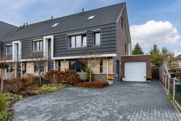 Woning Wicher Wuitestraat 6 Daarlerveen