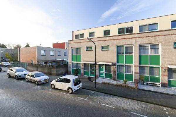 Woning Mgr. W.M. Bekkerslaan 101 Maassluis