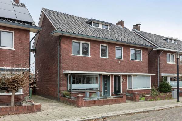 Woning Albrechtsweg 7 Hengelo (OV)