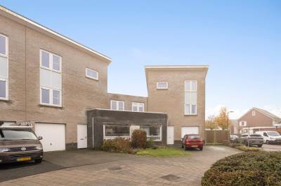 Woning Van Zeylstraat 20 Oud-Vossemeer