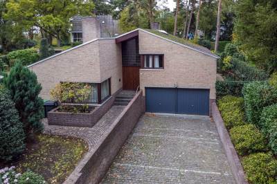 Woning Eikenlaan 1 Velden