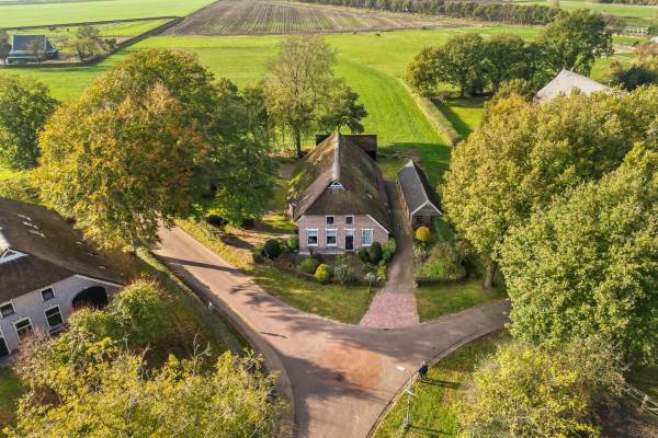 Woning Westereind 8 Wachtum