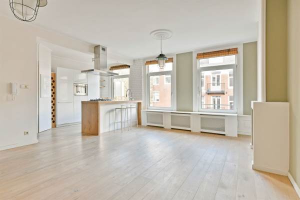 Woning Van Oldenbarneveldtstraat 4II Amsterdam