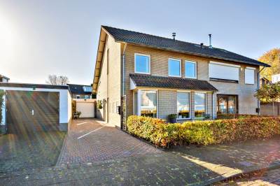 Woning Plutostraat 1 Asten