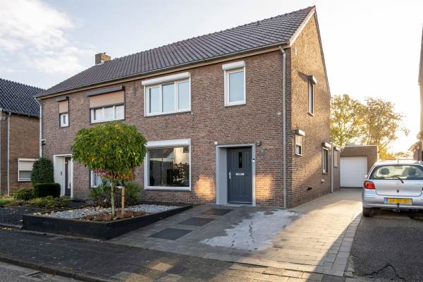 Woning Burg Strijkersstraat 31 Urmond