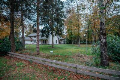 Woning Nieuwe Blaricummerweg 5 Huizen