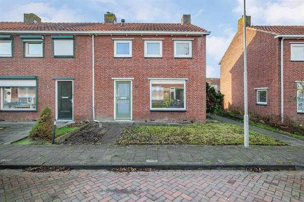 Woning Langeviele 9 Kruiningen