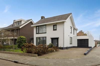 Woning Adrianus VI straat 2 Heesch