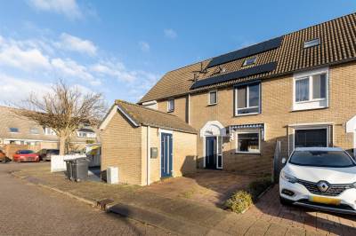 Woning Bouvignestraat 74 Hellevoetsluis