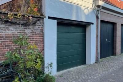 Garage Houthaak 42 Delft
