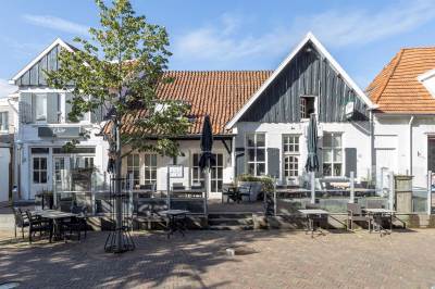 Woning St. Plechelmusplein 18 Oldenzaal