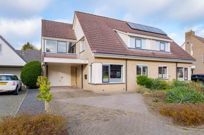 Woning Albert van Kuyckweg 40 de Wijk