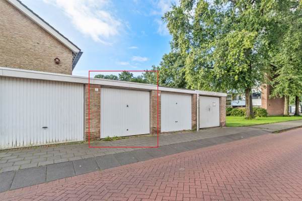 Garage Weissenbruchstraat 5 Roosendaal